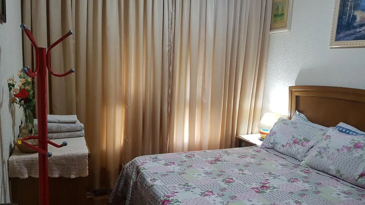 Apartamento Familiar Com Ou Sem Ar Condicionado Porto Alegre Apartment