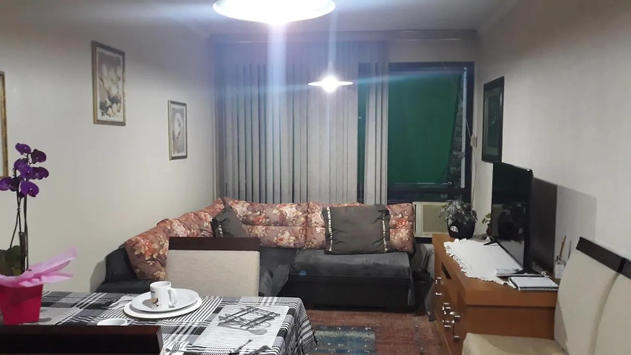 Apartamento Familiar Com Ou Sem Ar Condicionado Porto Alegre